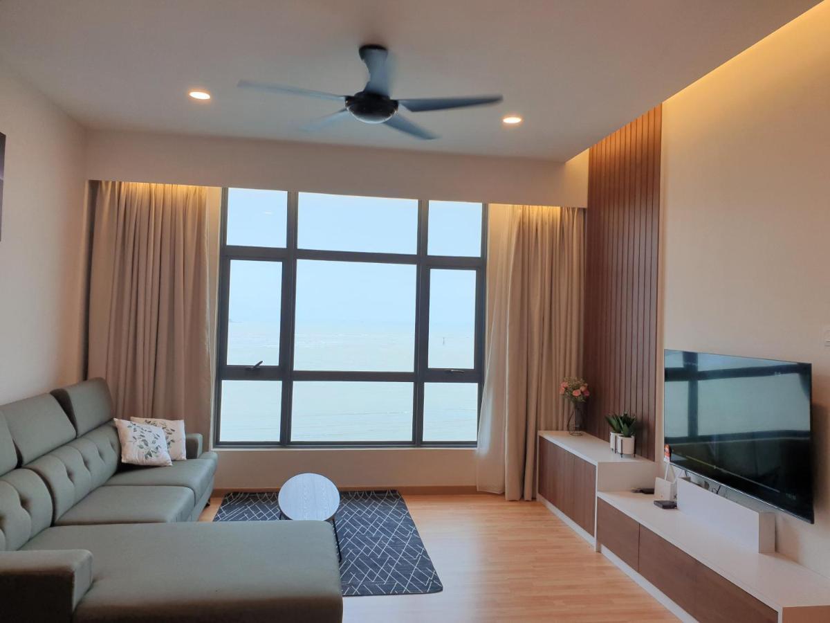 Best Moments Suite Куантан Экстерьер фото